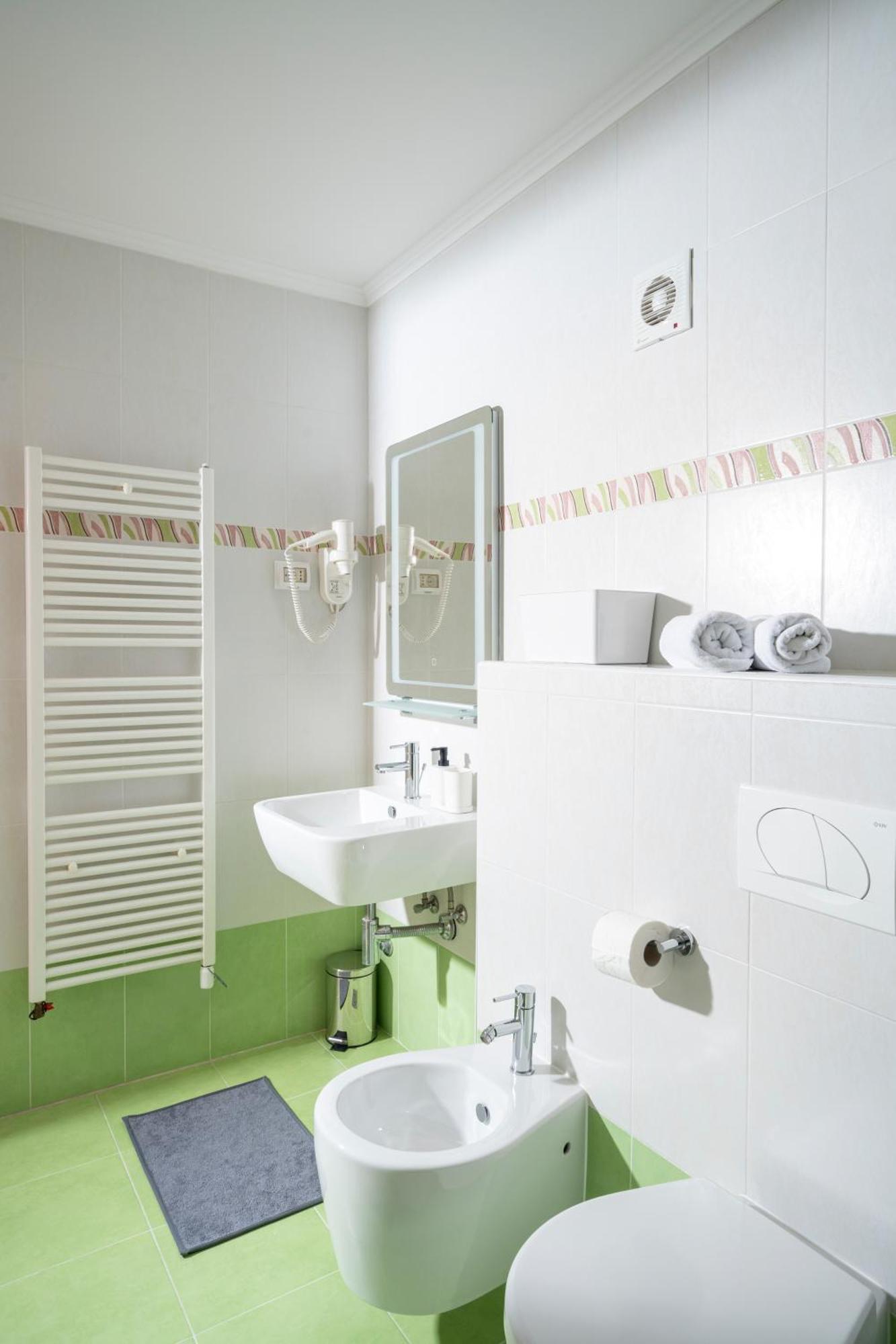 Humagum Sea View Apartment - Garden Palace Umag Extérieur photo