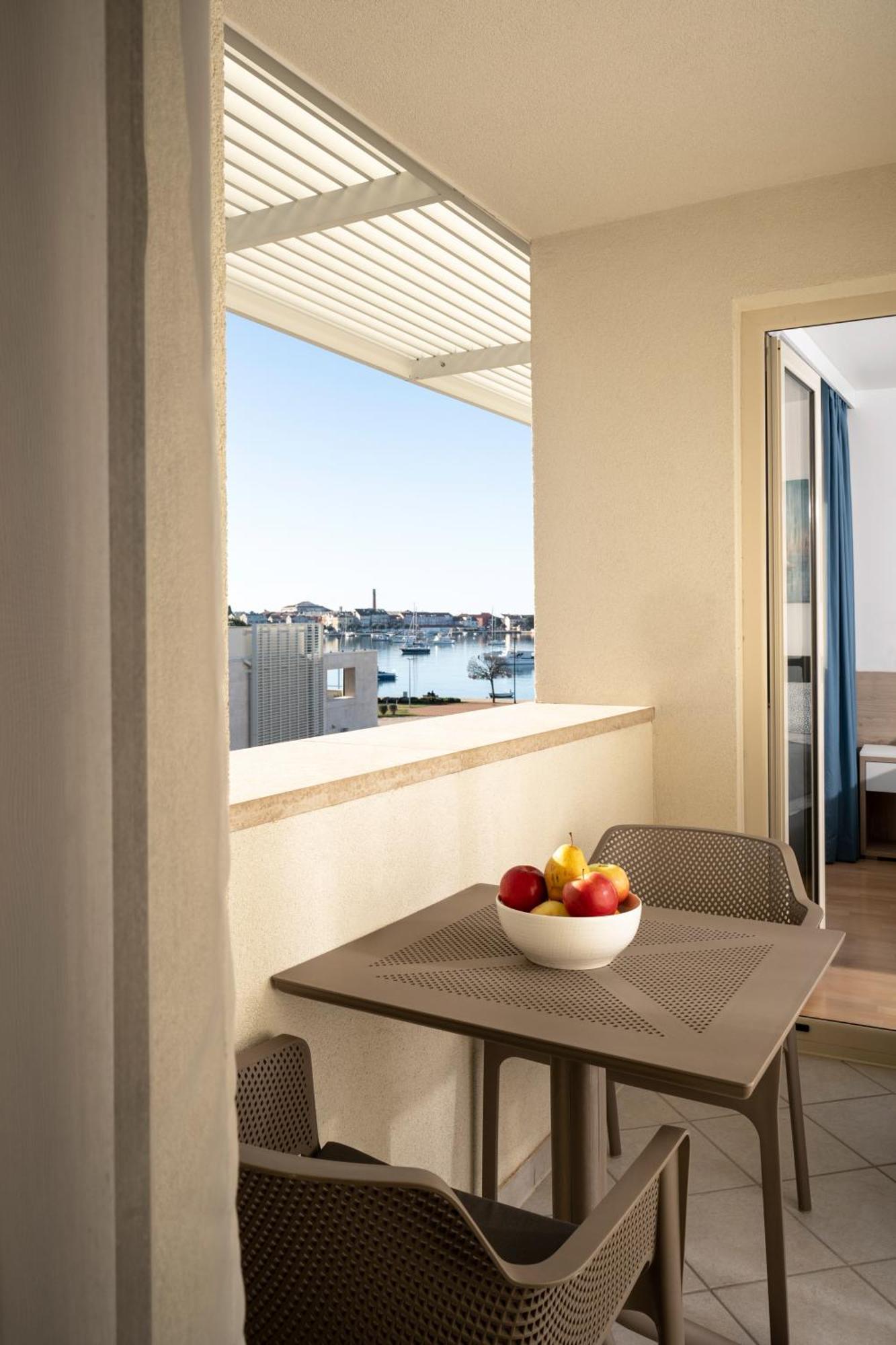 Humagum Sea View Apartment - Garden Palace Umag Extérieur photo