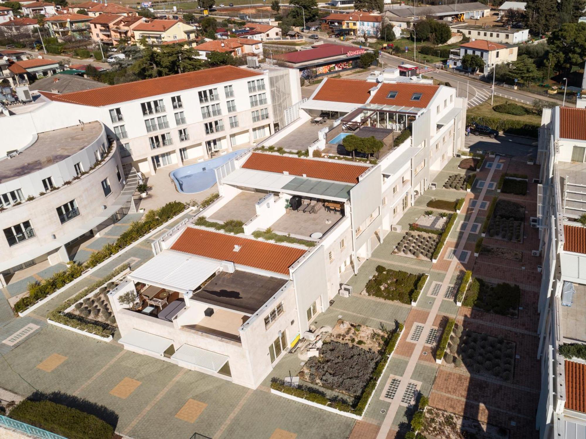 Humagum Sea View Apartment - Garden Palace Umag Extérieur photo